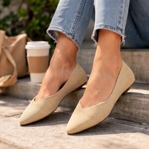 Kelly & Katie Neutral Pointed Toe Flats Lightweight Beige Knit Comfort Chic